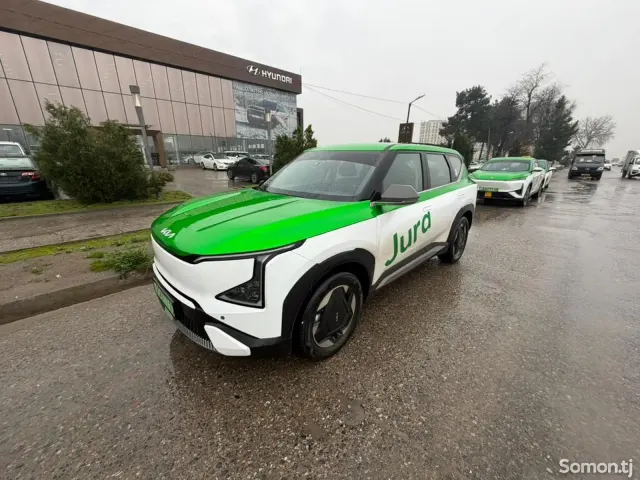 Kia EV 2025 · AT
