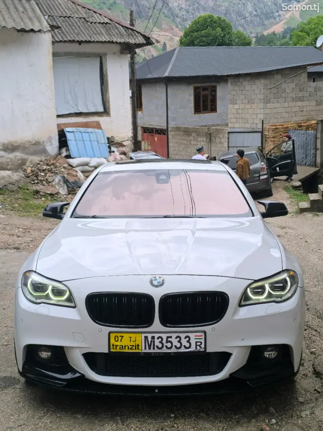 BMW 5 series 2015 · 3.0 AT