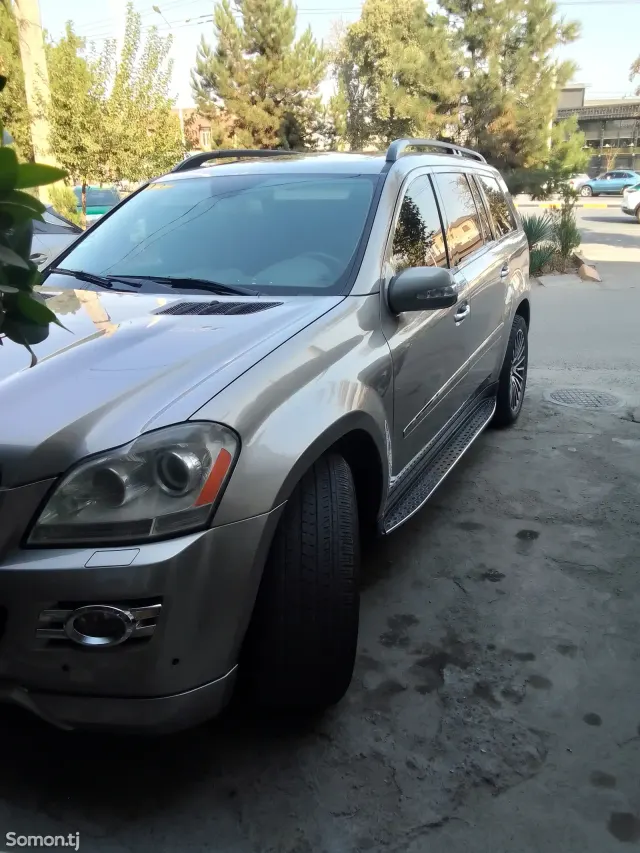 Mercedes-Benz GL class 2007 · 4.5 AT