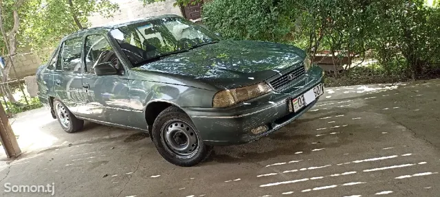 Daewoo Nexia 1995 · 1.5 MT