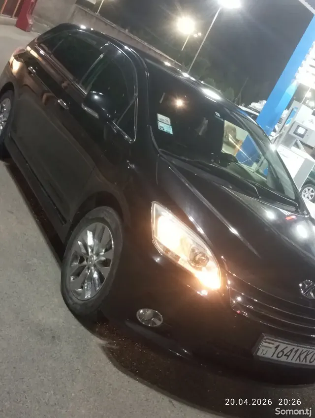 Toyota Mark X ZiO 2009 · 2.4 AT