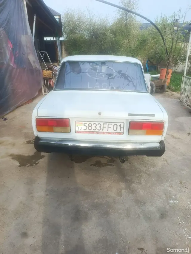 Lada (ВАЗ) 2107 2005 · 1.7 MT