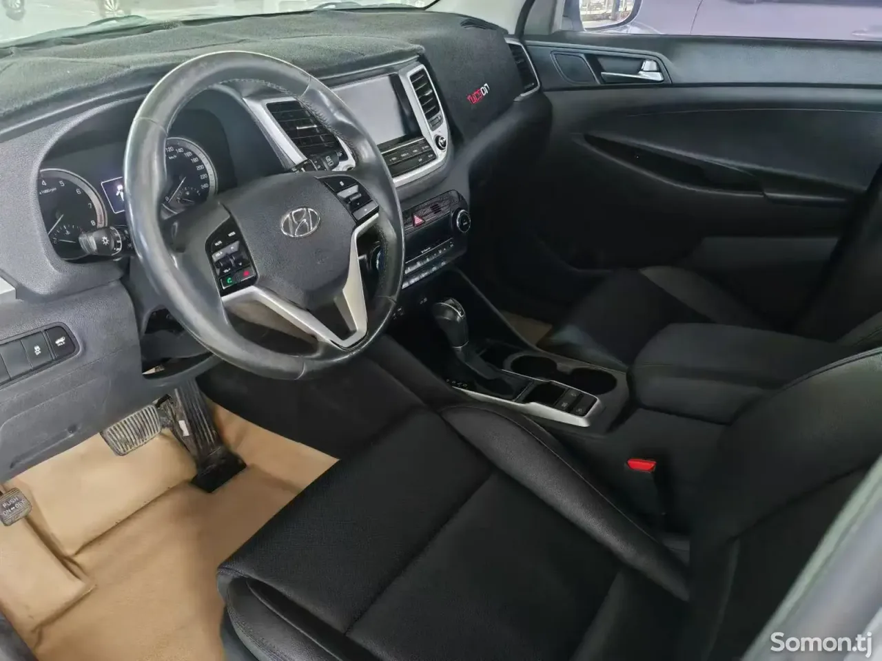 Hyundai Tucson 2016 · 1.6 AT