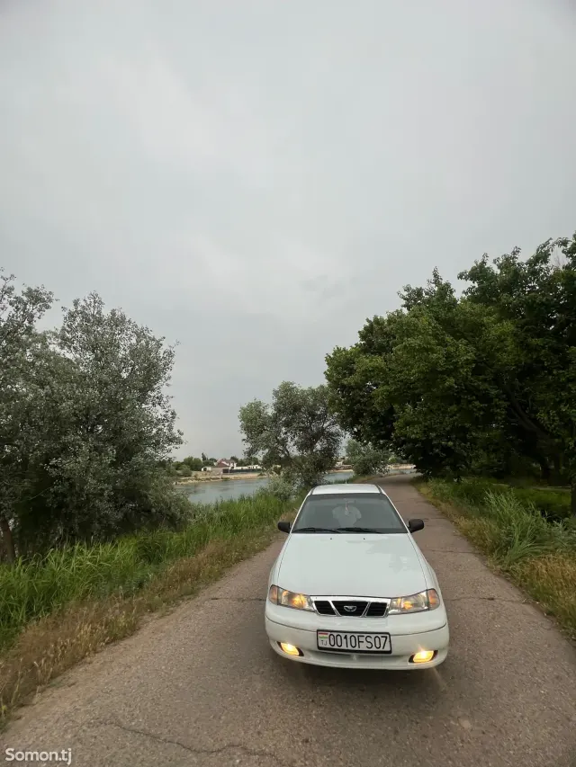 Daewoo Nexia 1996 · 1.5 MT