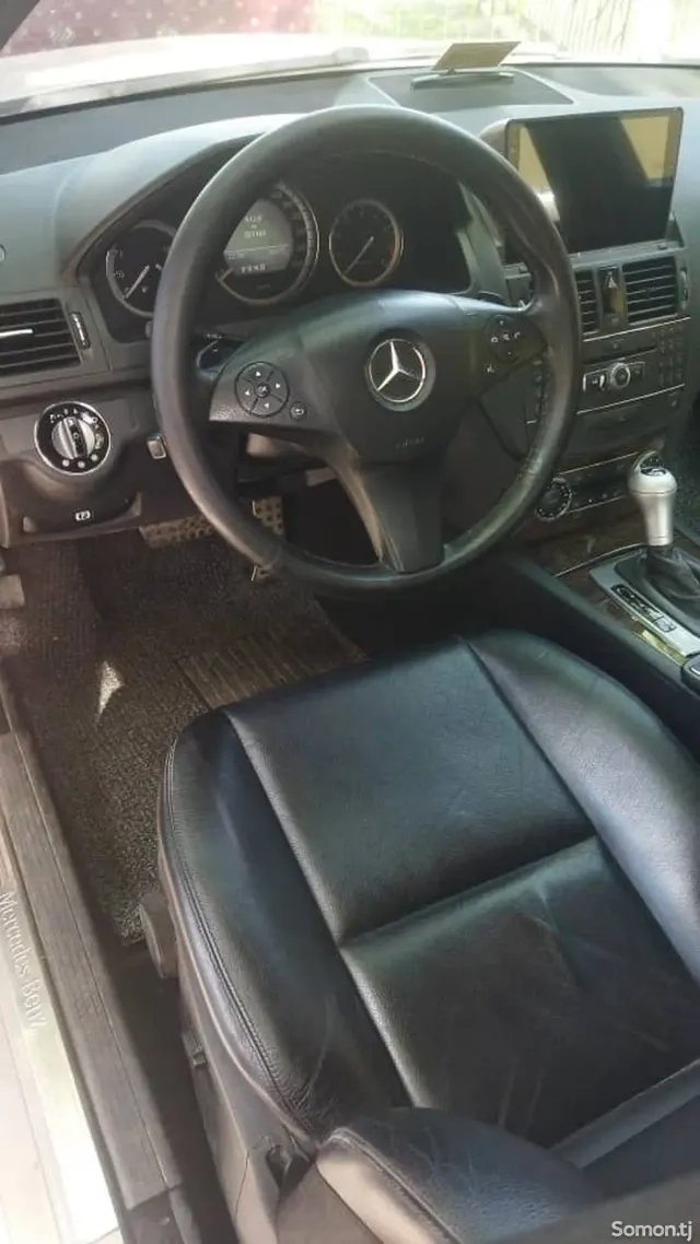 Mercedes-Benz E class 2007 · 2.2 AT