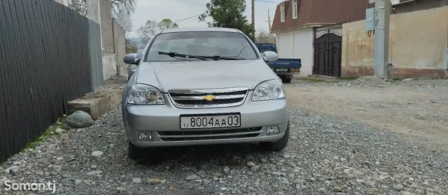 Chevrolet Lacetti 2006 · 1.6 MT