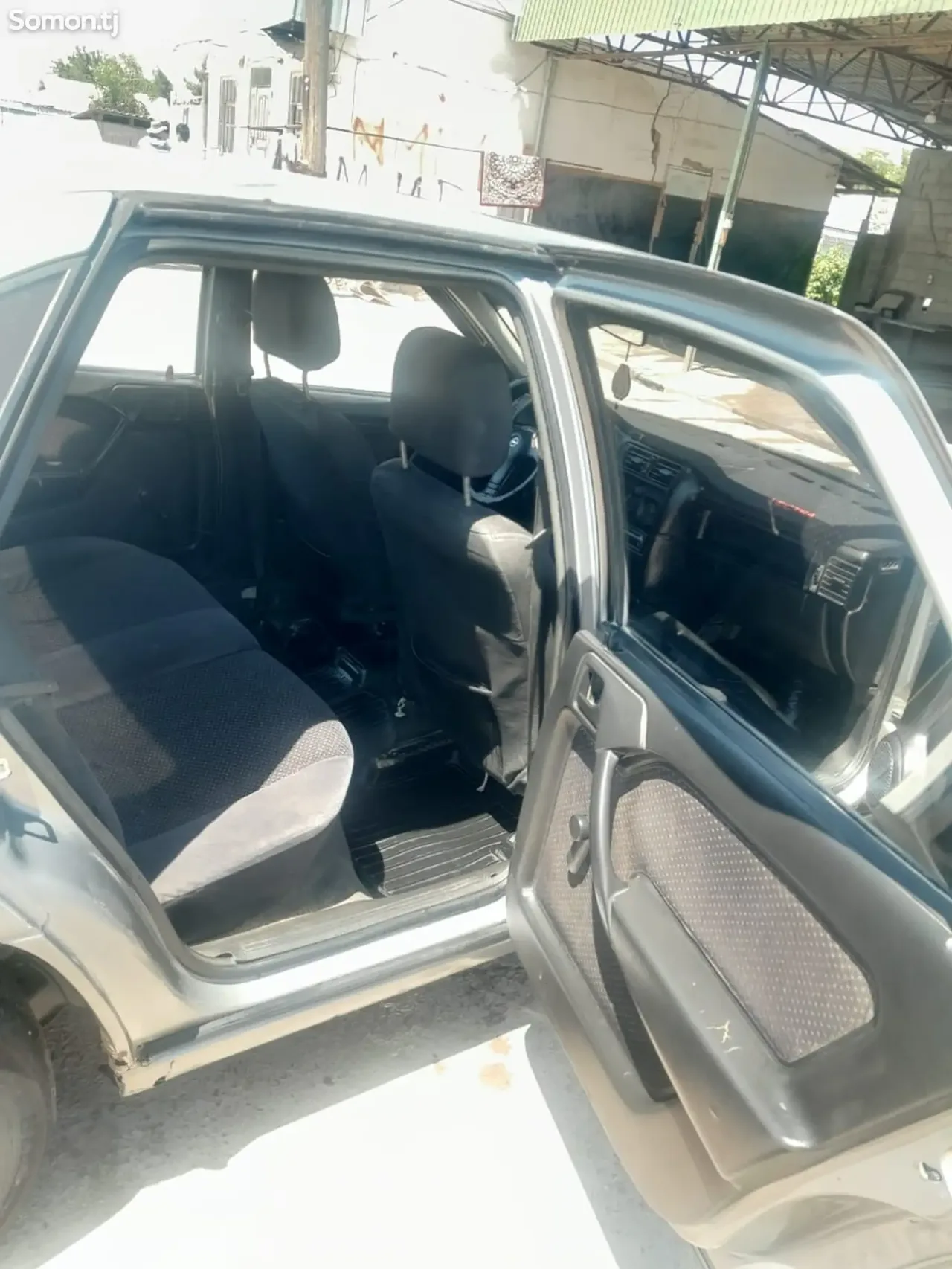 Opel Vectra B 1993 · 1.8 MT