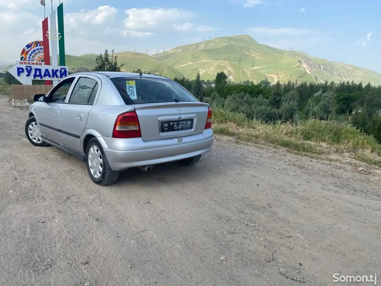 Opel Astra G 1998 · 1.6 MT