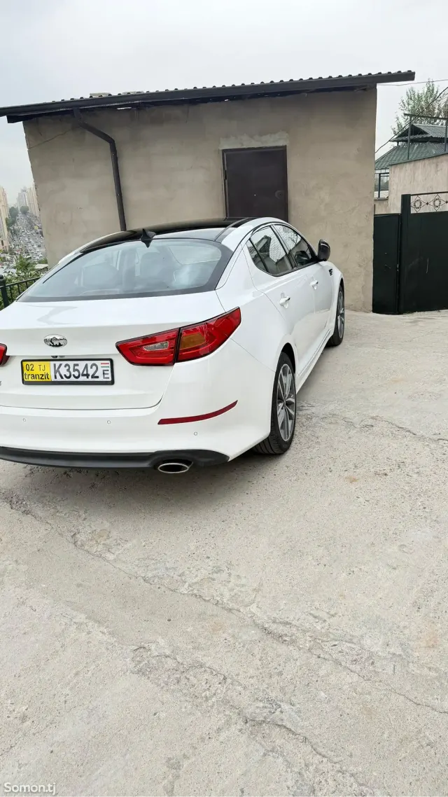 Kia K5 2014 · 2.0 AT