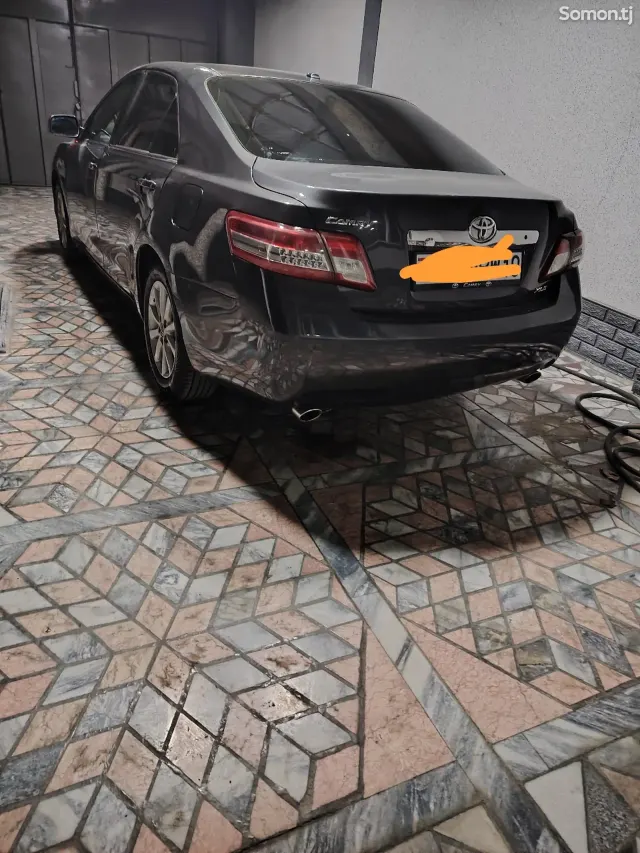 Toyota Camry 2011 · 3.5 AT