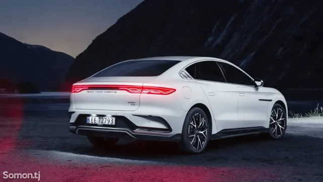 BYD Han 2023 · 2.0 AT
