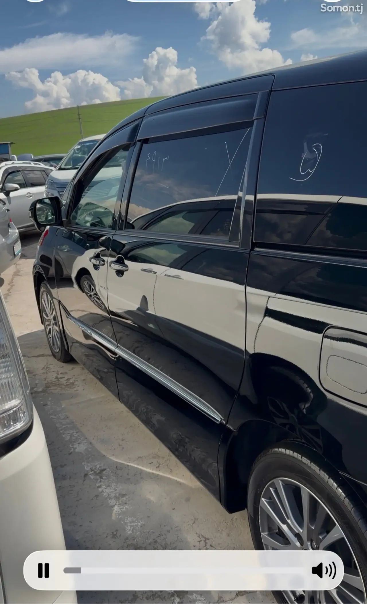 Toyota Estima 2017 · 2.4 AT