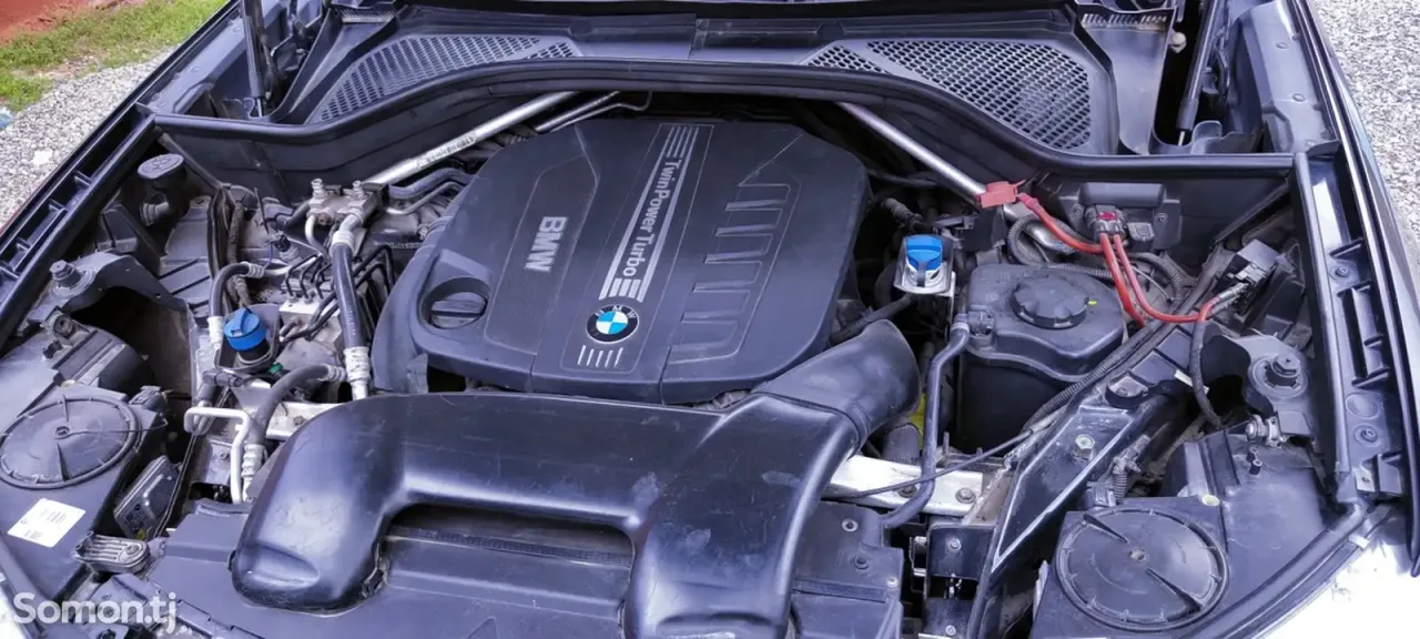BMW X5 2015 · 3.0 AT
