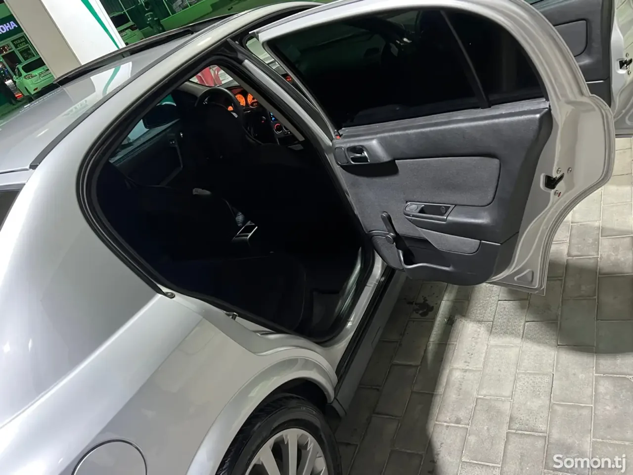 Opel Astra G 2003 · 2.2 MT