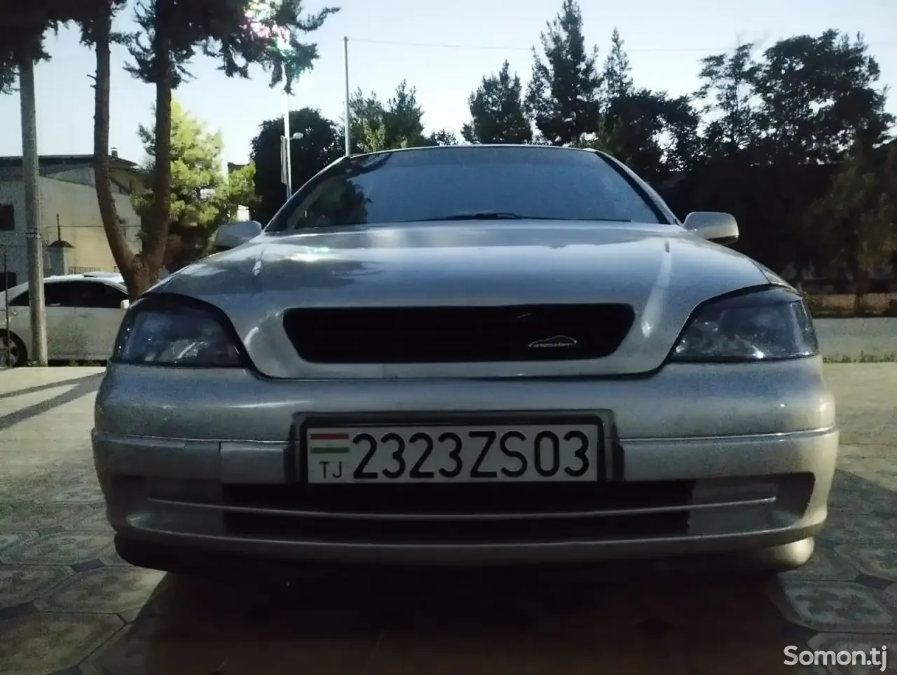 Opel Astra G 1998 · 1.6 MT