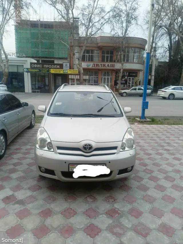 Toyota Verso 2007 · 2.2 MT