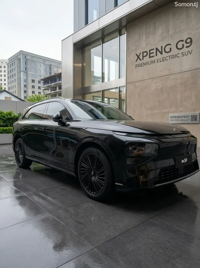 Xpeng G9 2025 · AT