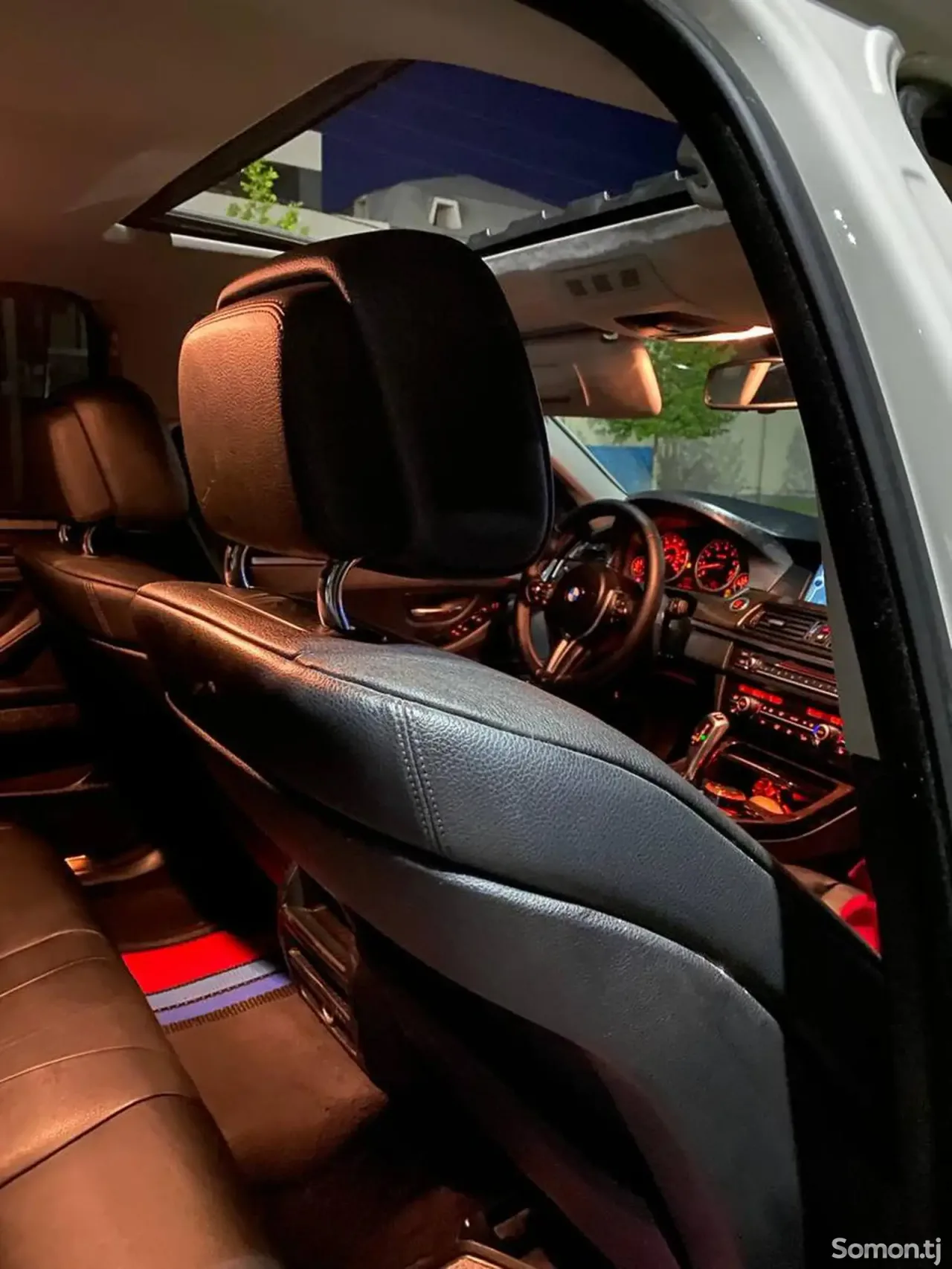 BMW 5 series 2012 · 2.8 AT