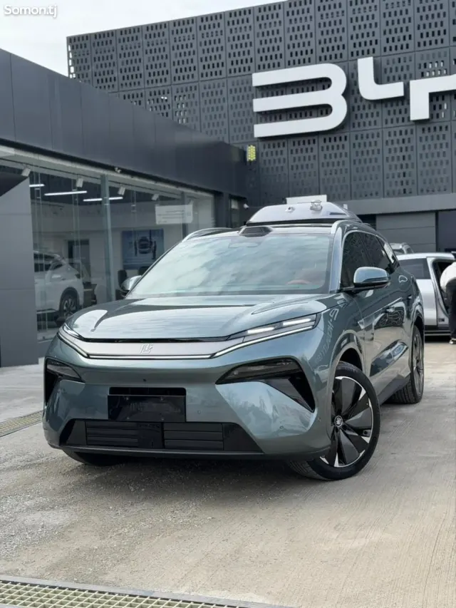 BYD Tang 2025 · 1.5 AMT