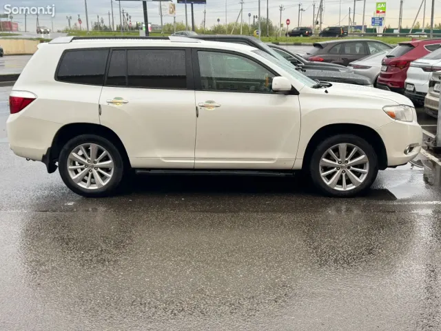 Toyota Highlander 2009 · 3.5 AT