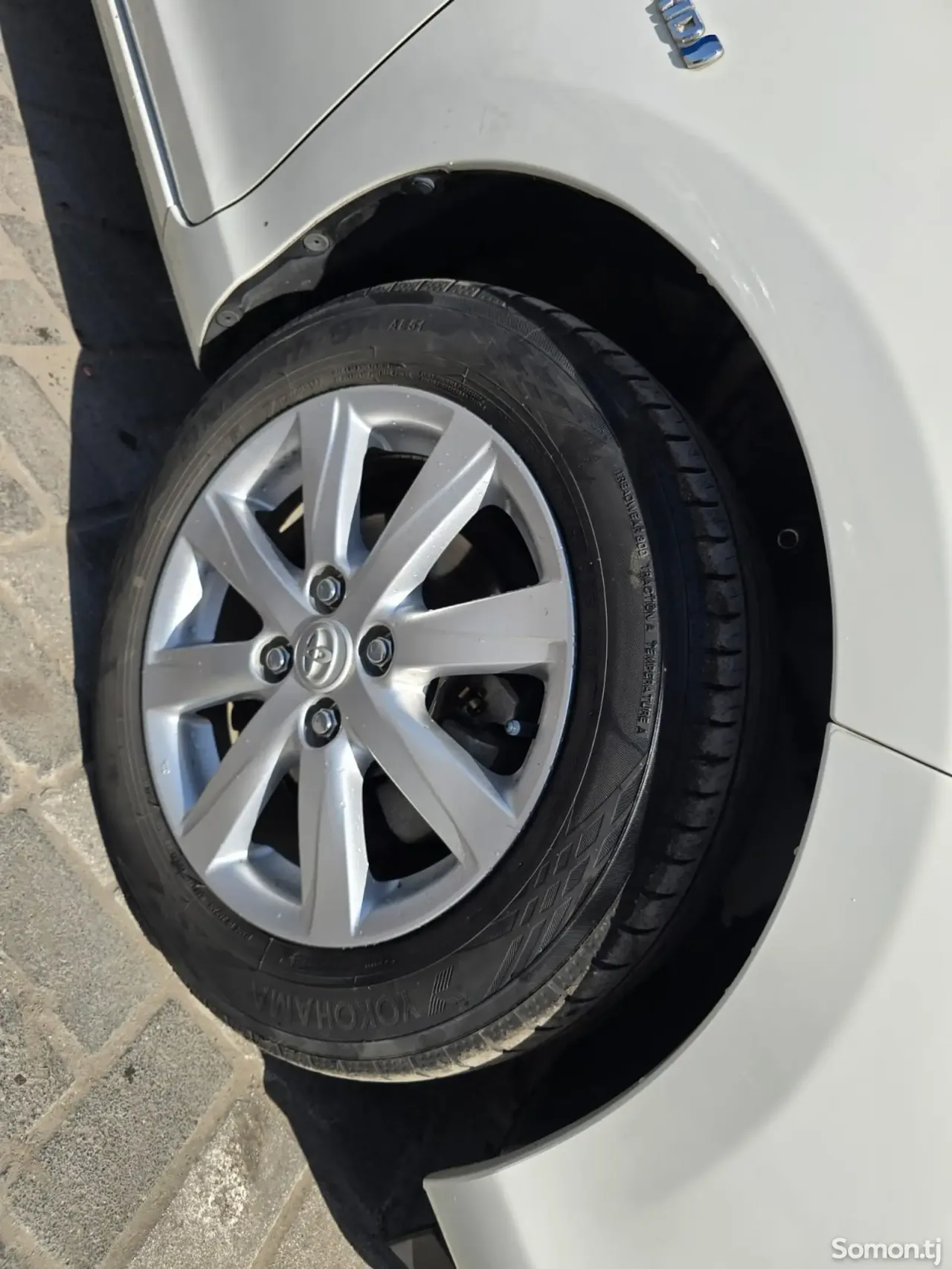 Toyota Aqua 2014 · 1.5 AT