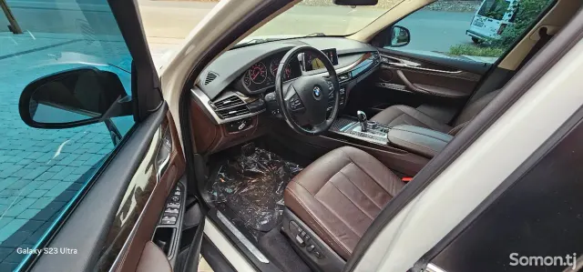 BMW X5 2014 · 3.5 AT