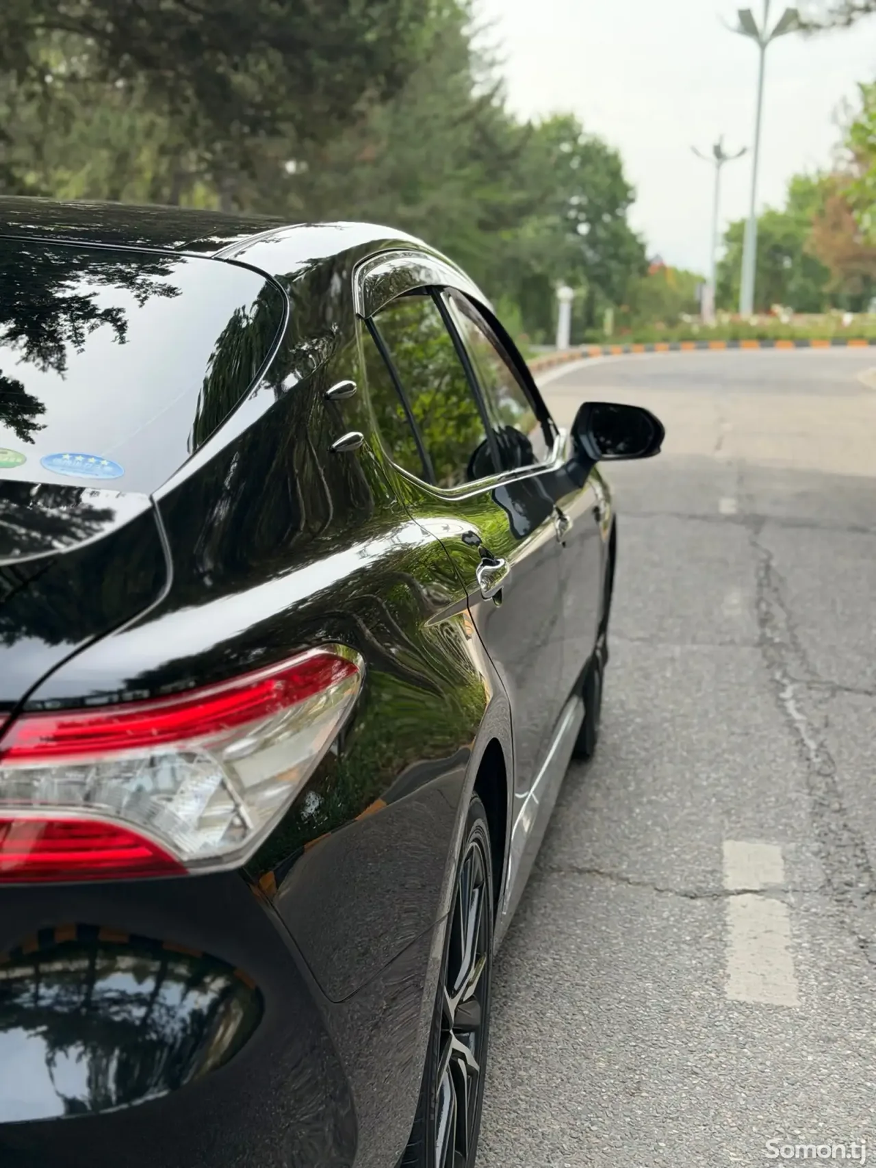 Toyota Camry 2019 · 2.5 AT
