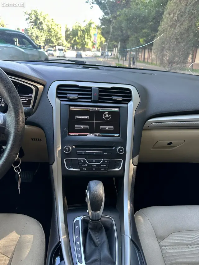 Ford Fusion 2016 · 1.5 AT