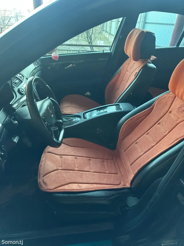 Mercedes-Benz E class 2007 · 5.5 AT