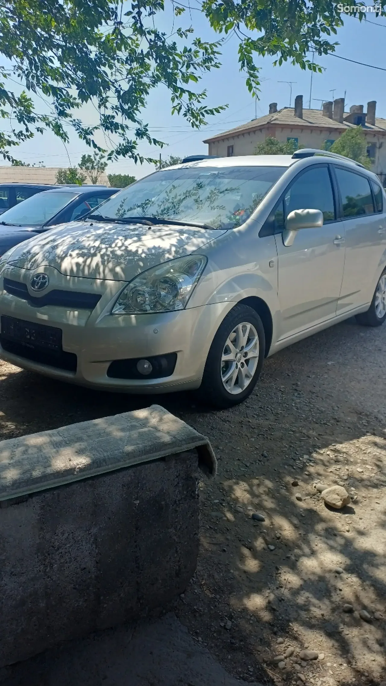 Toyota Corolla Verso 2009 · 1.8 MT