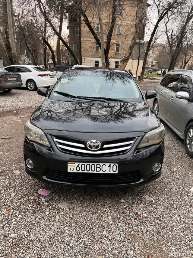 Toyota Corolla 2012 · AT