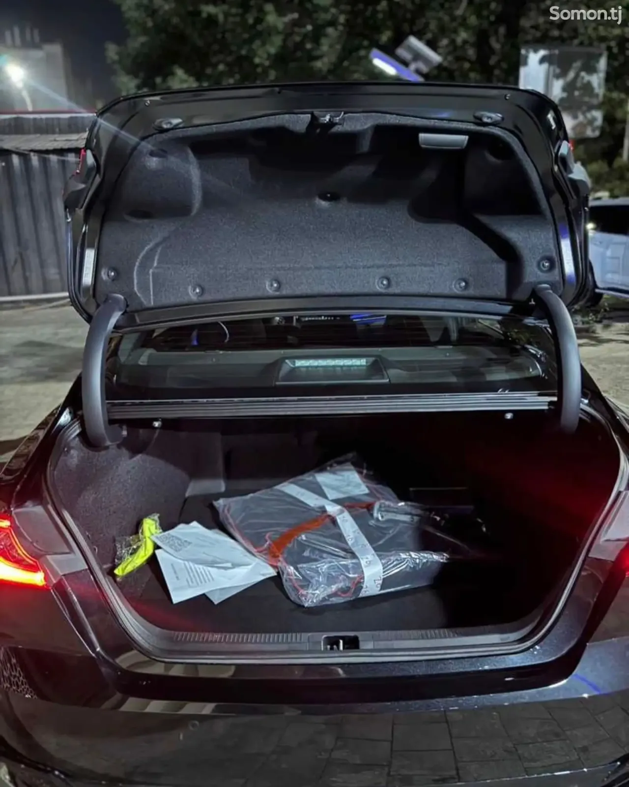 Toyota Camry 2026 · 2.0 AT