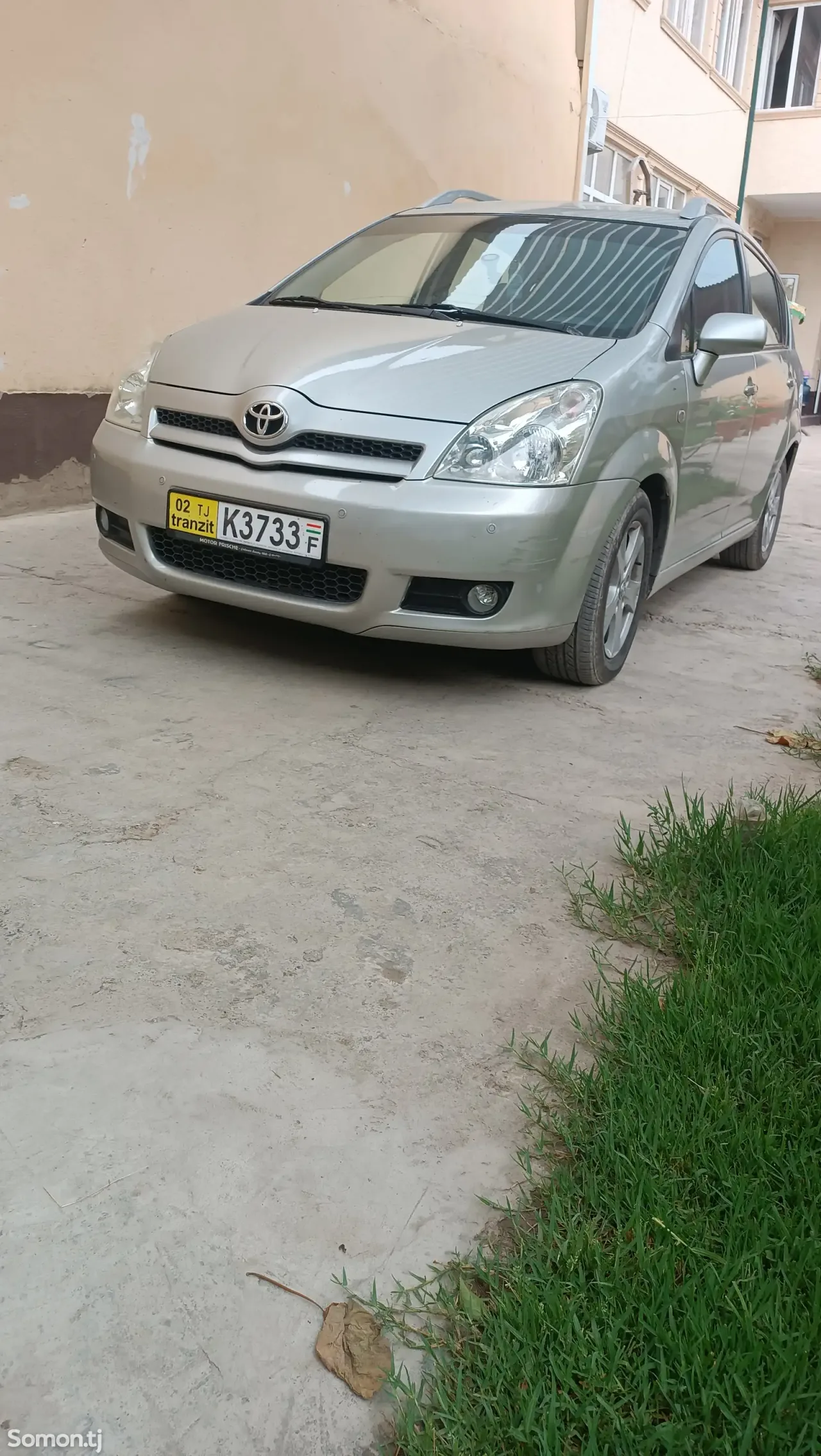 Toyota Verso 2007 · 2.2 MT