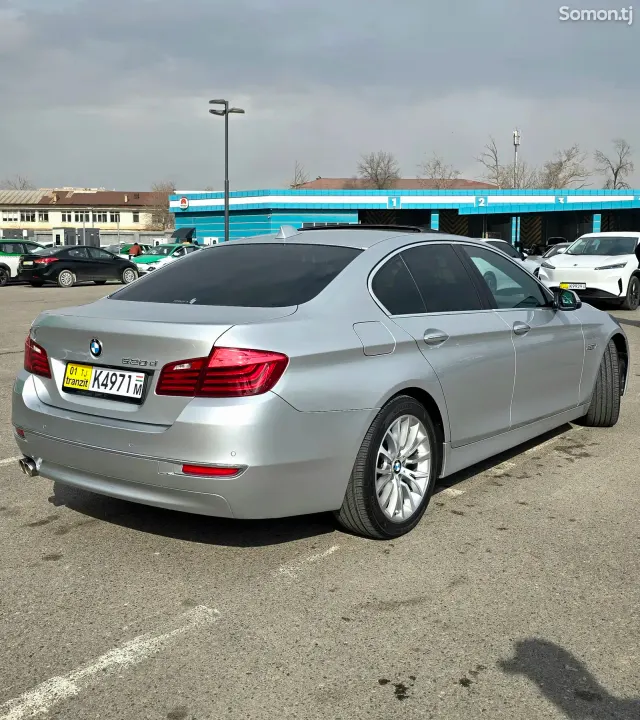 BMW 5 series 2014 · 2.0 AT