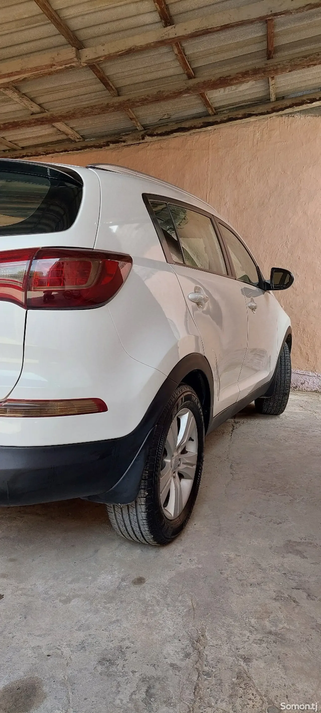Kia Sportage 2011 · 2.0 AT