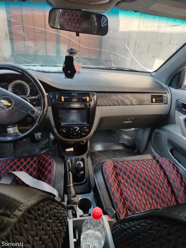 Chevrolet Lacetti 2007 · 1.6 MT