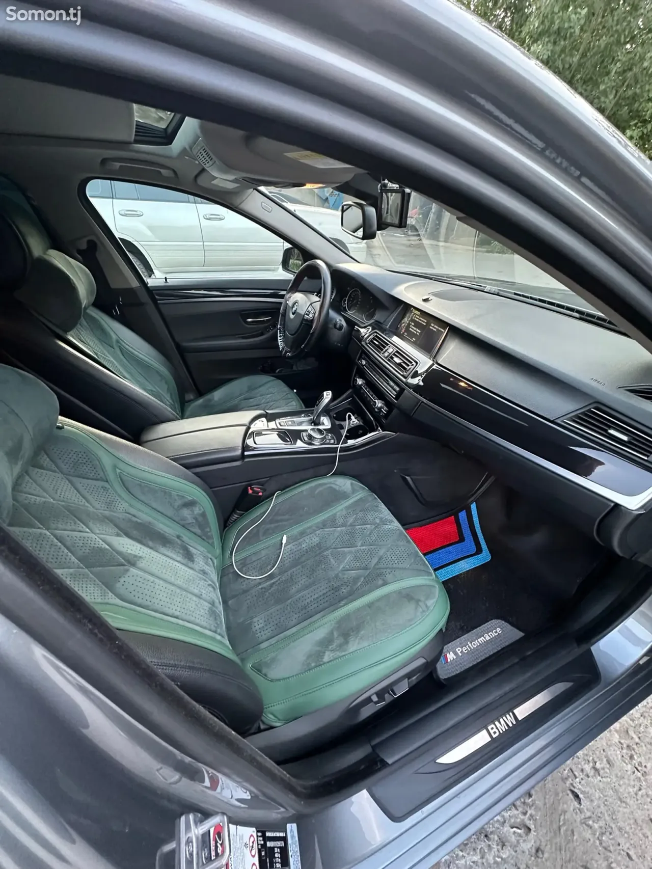 BMW 5 series 2014 · 2.0 AT