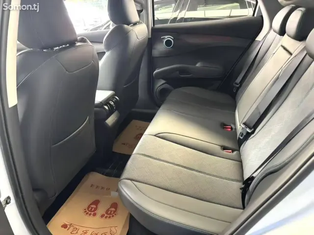 BYD Yuan Plus 2025 · AT