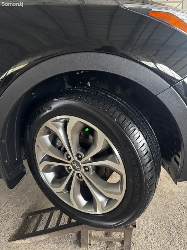 Hyundai Santa Fe 2014 · 2.4 AT