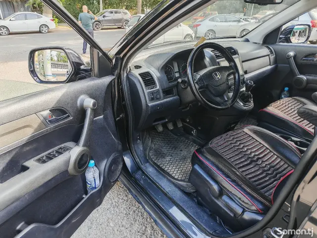 Honda CR-V 2011 · 2.0 MT