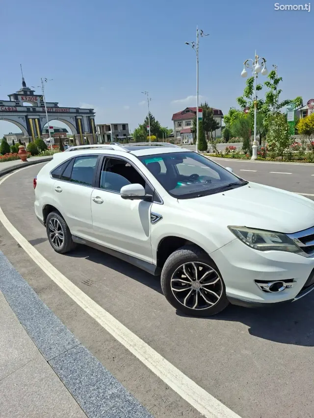 BYD S7 2015 · 2.0 AT