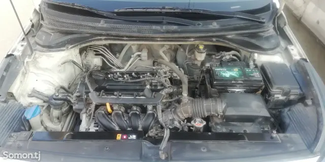 Hyundai Solaris 2018 · 1.4 MT