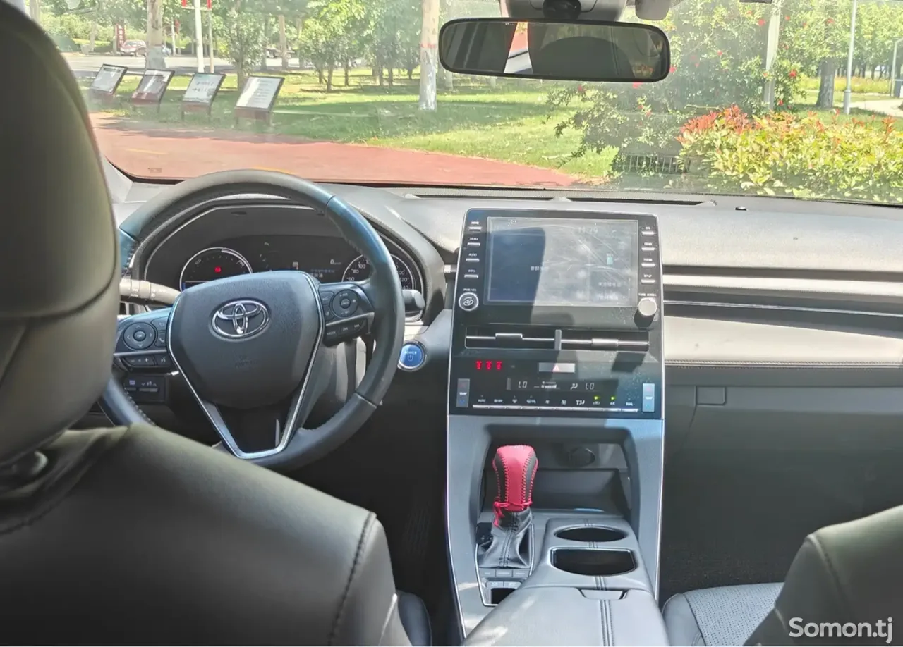 Toyota Avalon 2021 · 2.5 AT