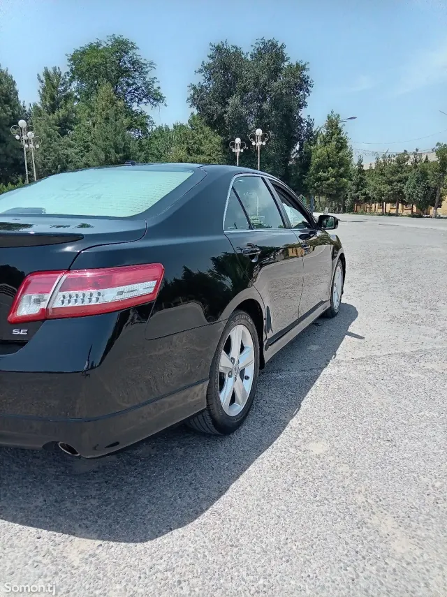 Toyota Camry 2010 · 2.5 AT