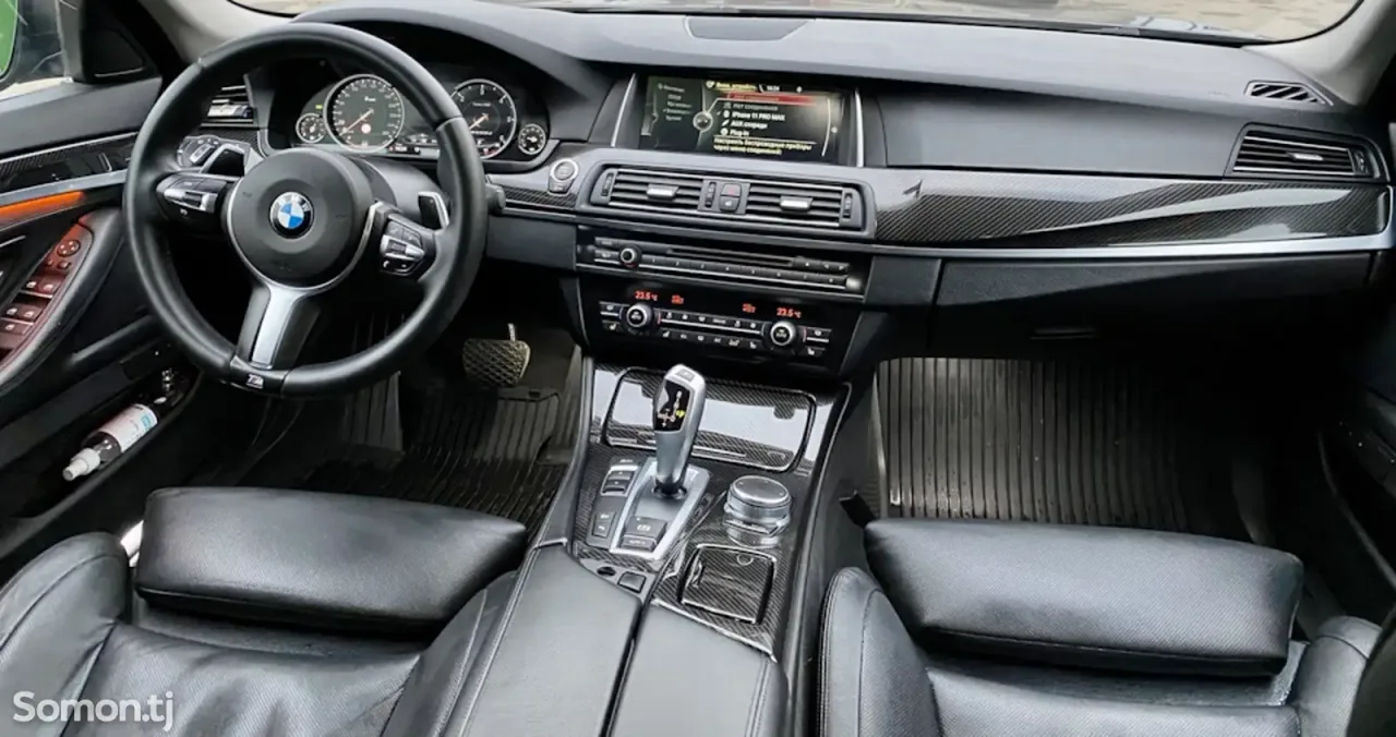 BMW 5 series 2015 · 3.0 AT