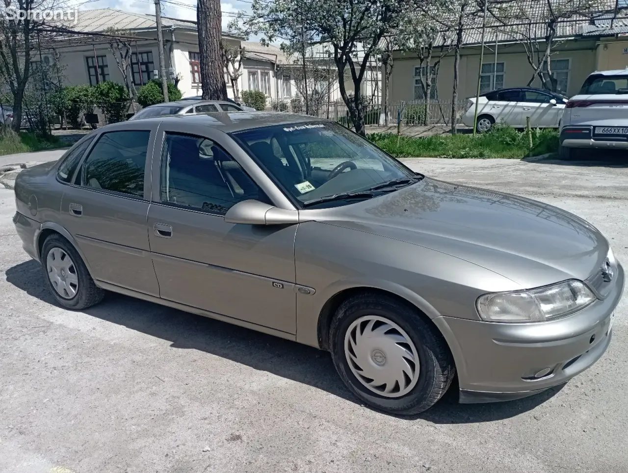 Opel Vectra B 1996 · 1.6 MT