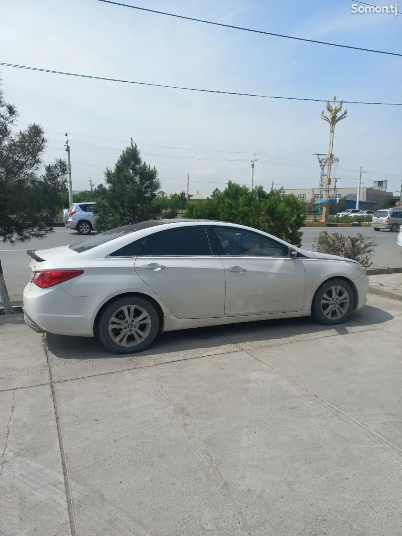 Hyundai Sonata 2010 · 2.0 AT