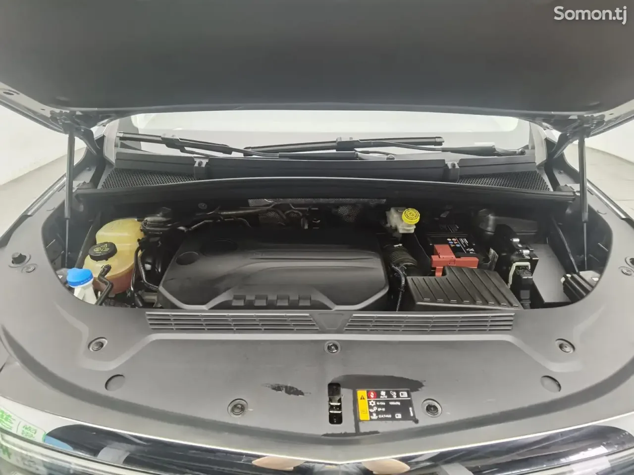 Roewe iMAX8 EV 2022 · 2.0 AT
