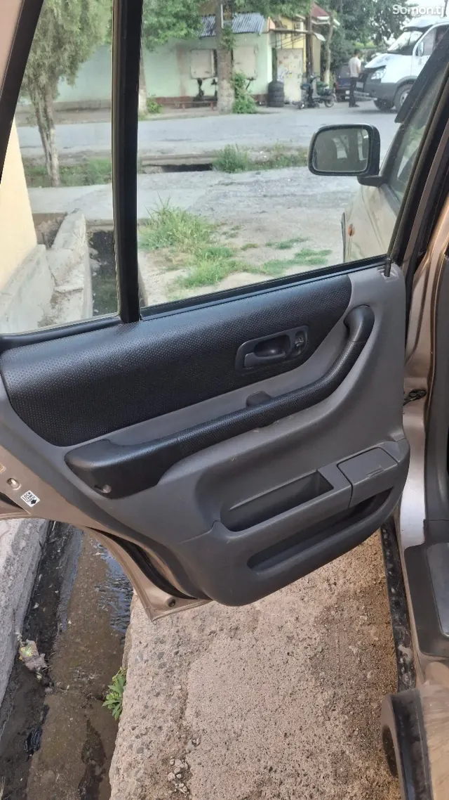 Honda CR-V 2001 · 2.4 AT