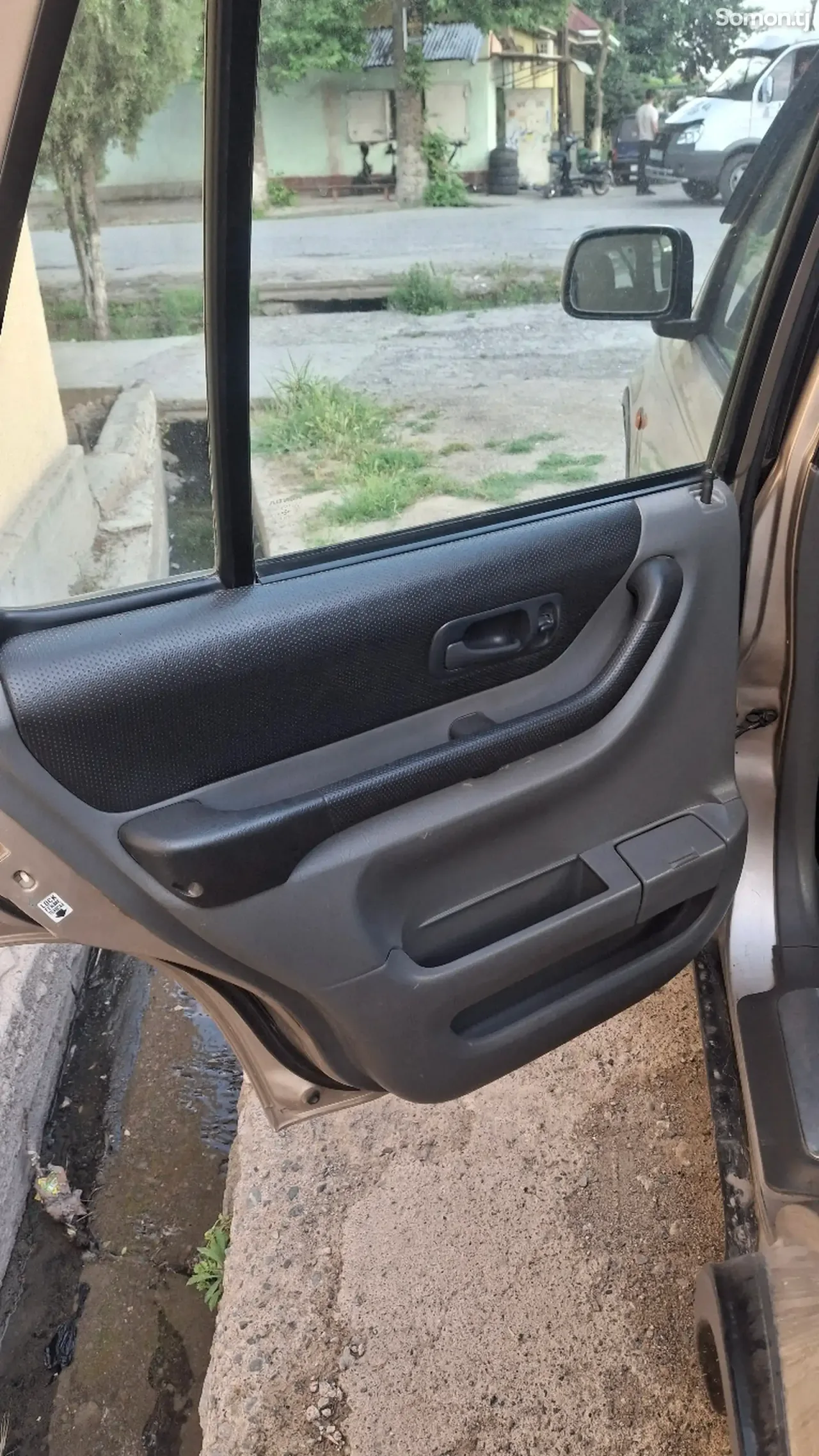 Honda CR-V 2001 · 2.4 AT